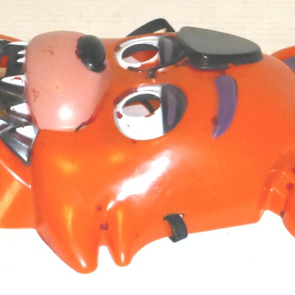 Five Nights at Freddy's Foxy Halloween Mask Scott Cawthon Rubie's (2021) - Picture 4 of 7